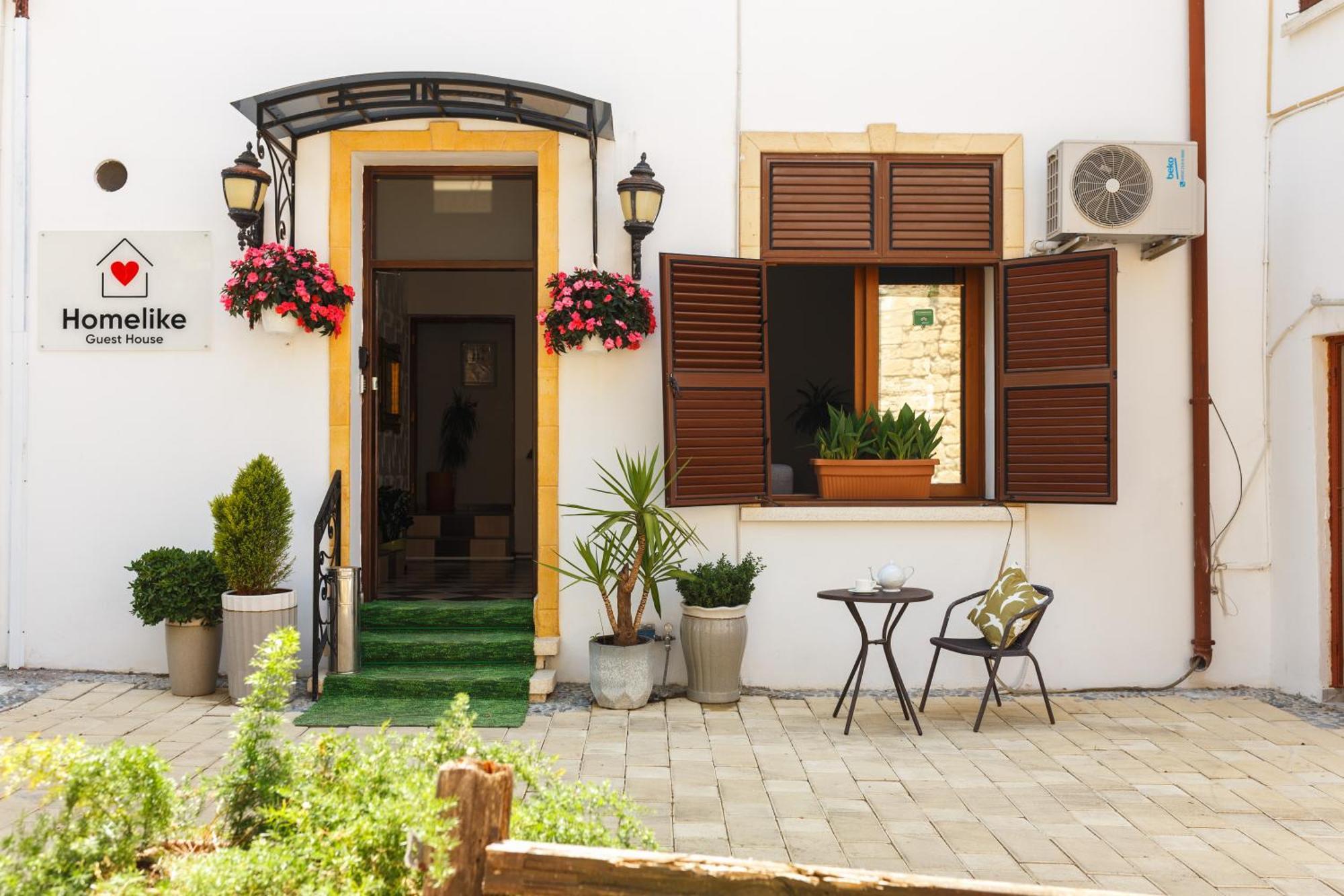 Homelike Guest House Kyrenia  Bagian luar foto