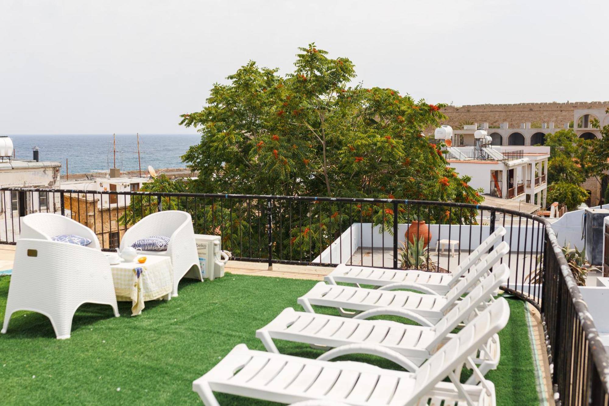 Homelike Guest House Kyrenia  Bagian luar foto